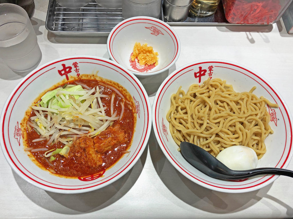 8月限定で唯一の冷し：冷し濃厚巨豚北極