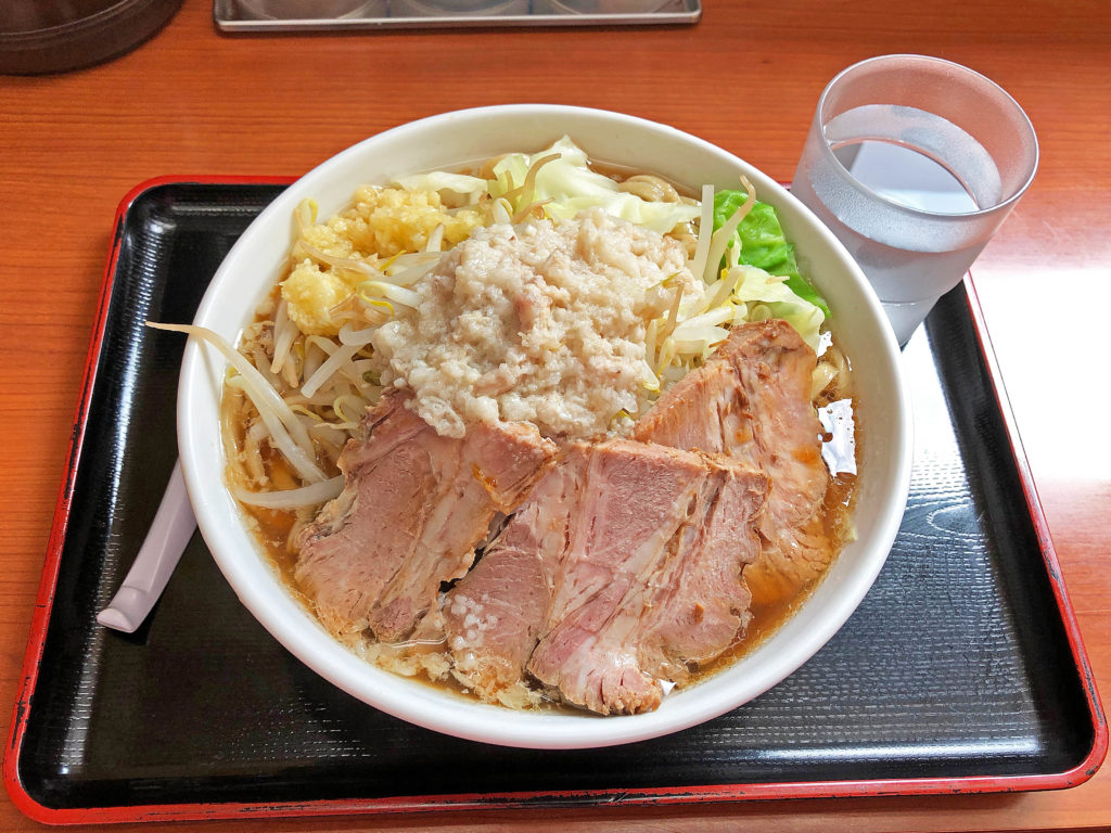 G系インスパイアの「ニボMAX」が激ウマ:肉煮干中華そば 鈴木ラーメン店