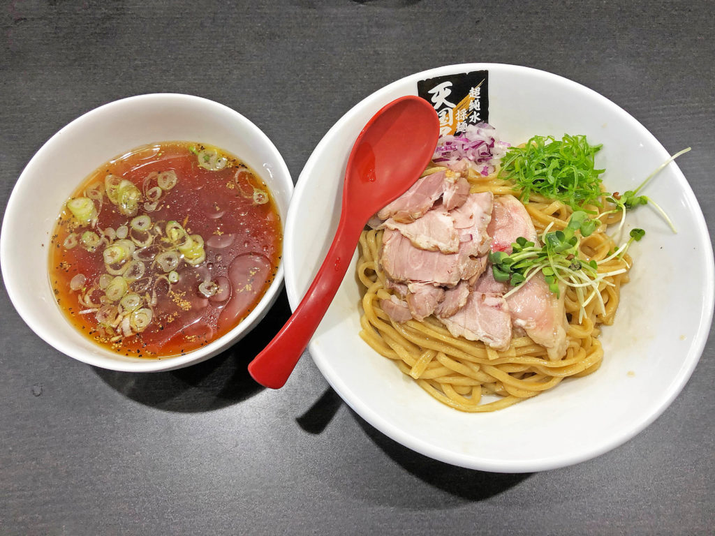 やっと食べられた!:超純水採麺 天国屋の比内阿波尾鶏脂そば