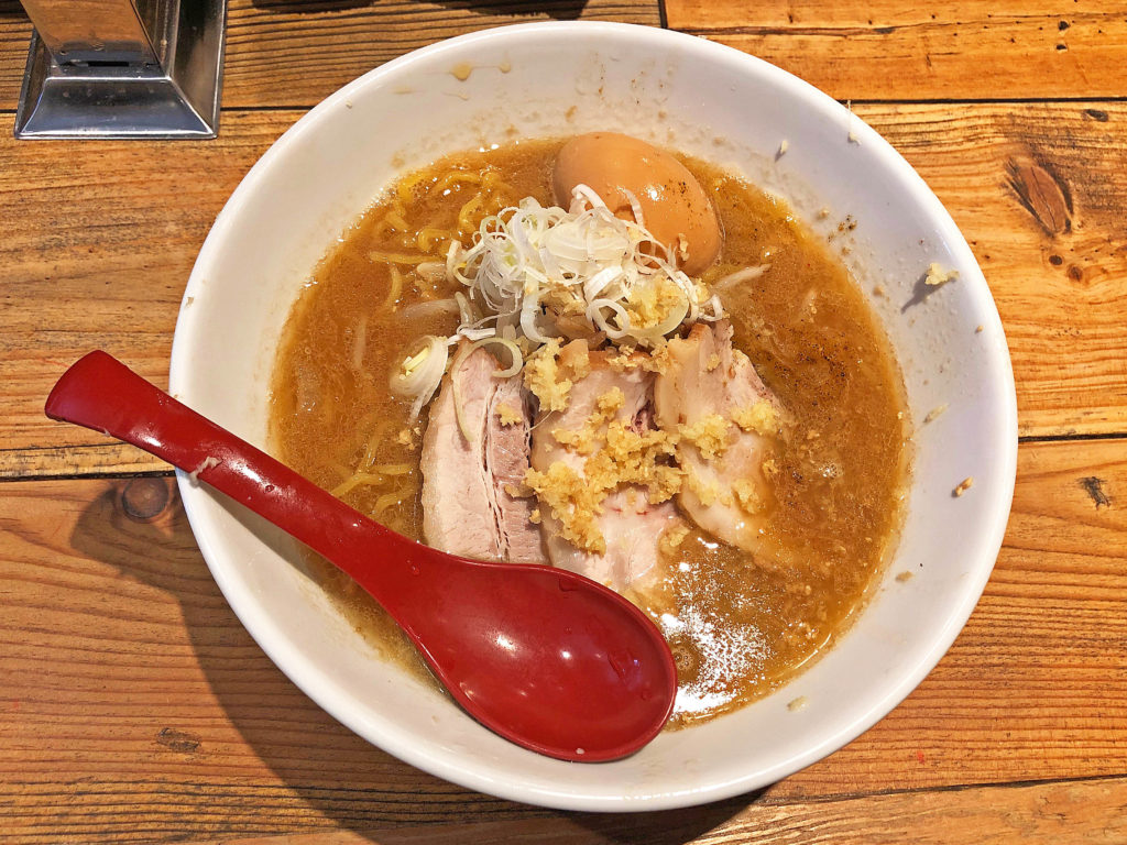毎週水曜日はみそで翔！：麺屋　翔本店の特製味噌らーめん〜札幌風〜