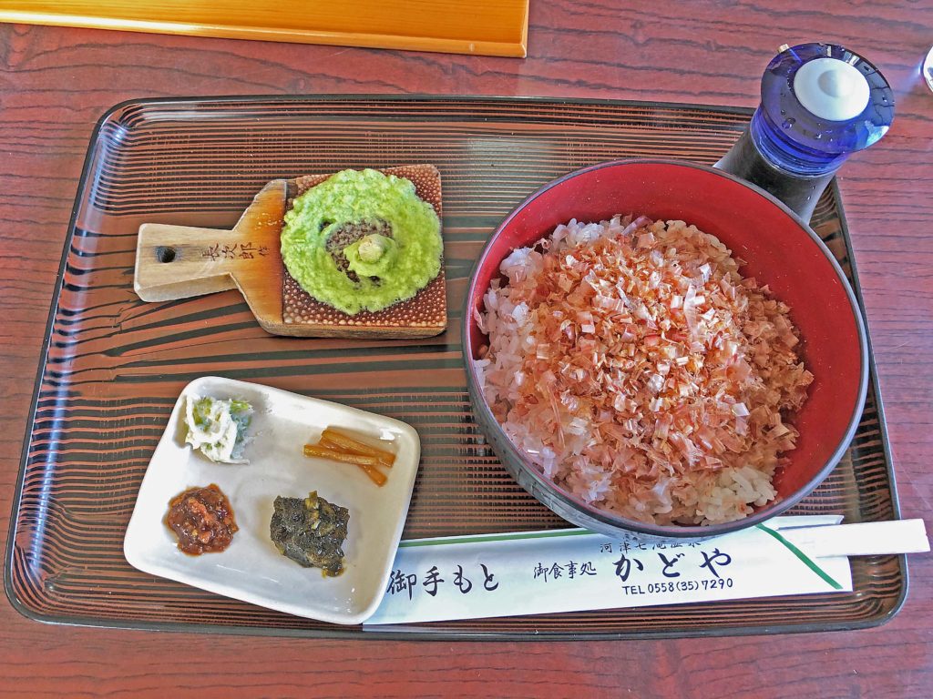 念願のわさび丼：わさび園「かどや」の「生わさび付きわさび丼」