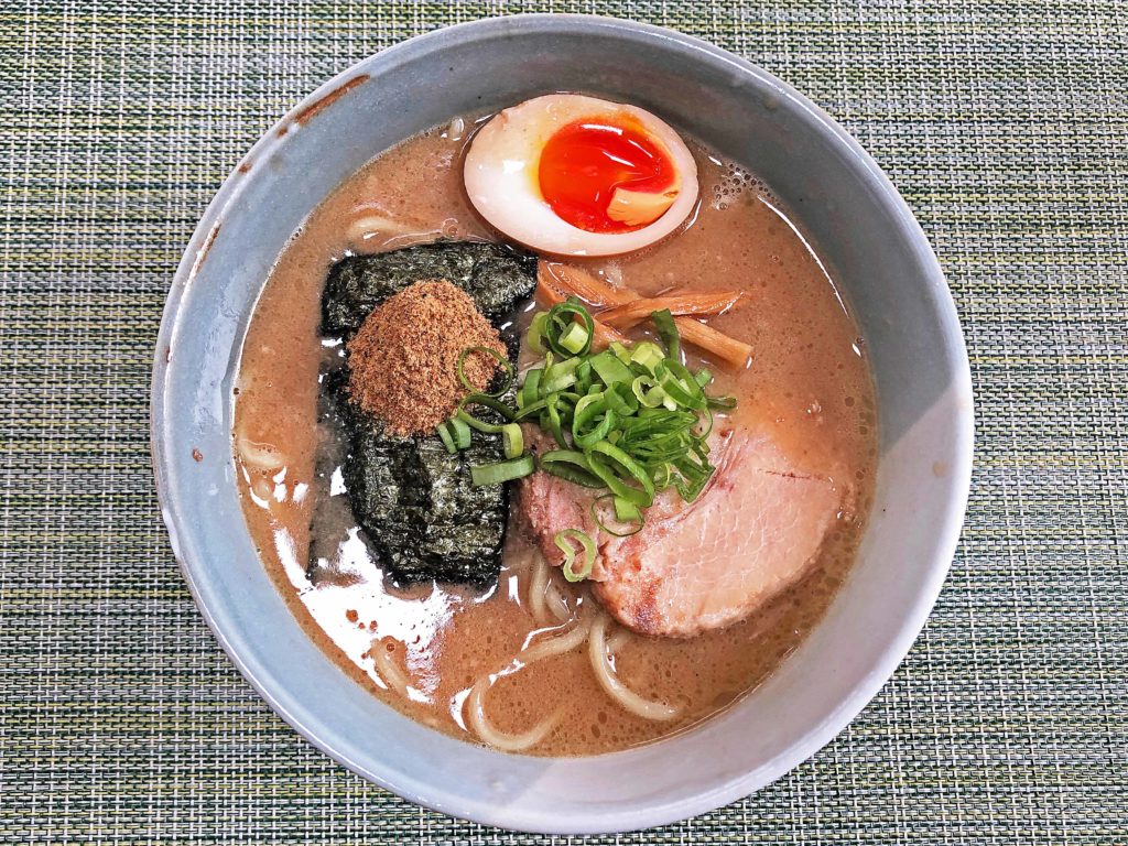 外出自粛でお取り寄せラーメン：くり山の「中濃中華そば」
