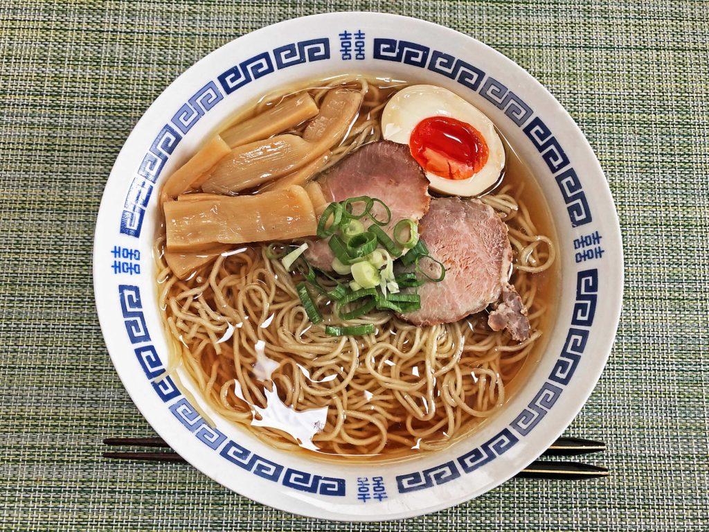 外出自粛で持ち帰りラーメン：天国屋の「濱地鶏と東京軍鶏麺（醤油）」