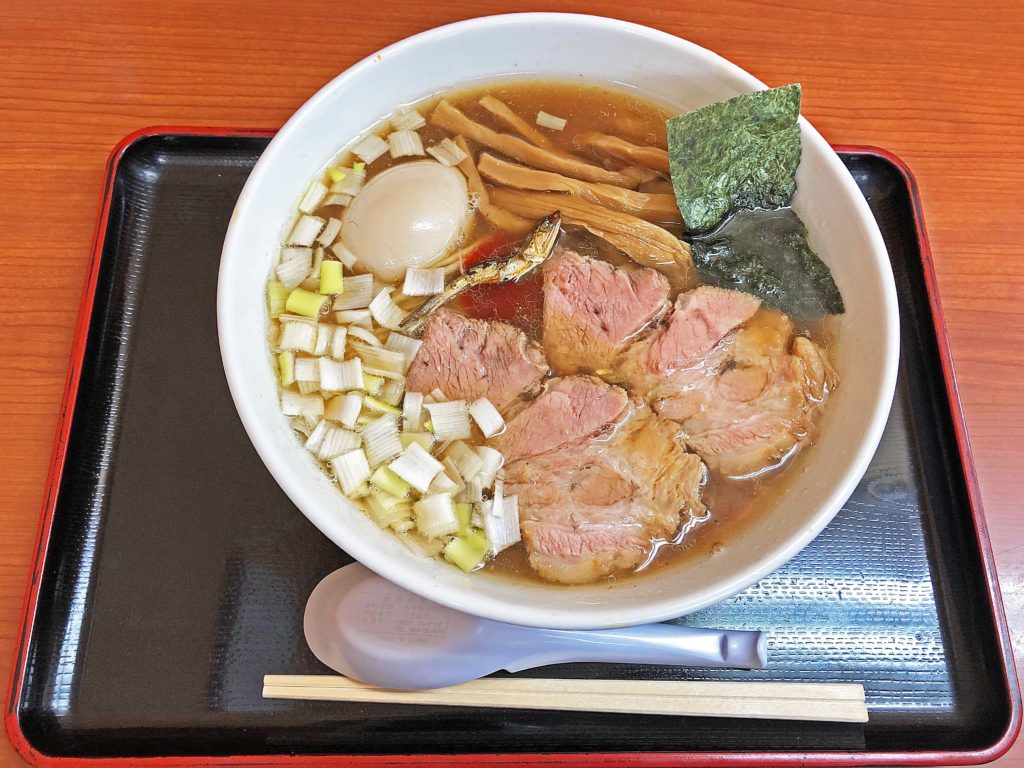 未食の「新淡麗煮干」を食べてみた！：「肉煮干し中華そば　鈴木ラーメン店」