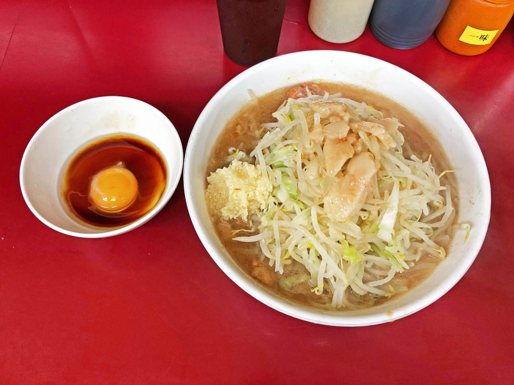 久々のスモジはブタが激ウマだった！：ラーメン二郎相模大野店