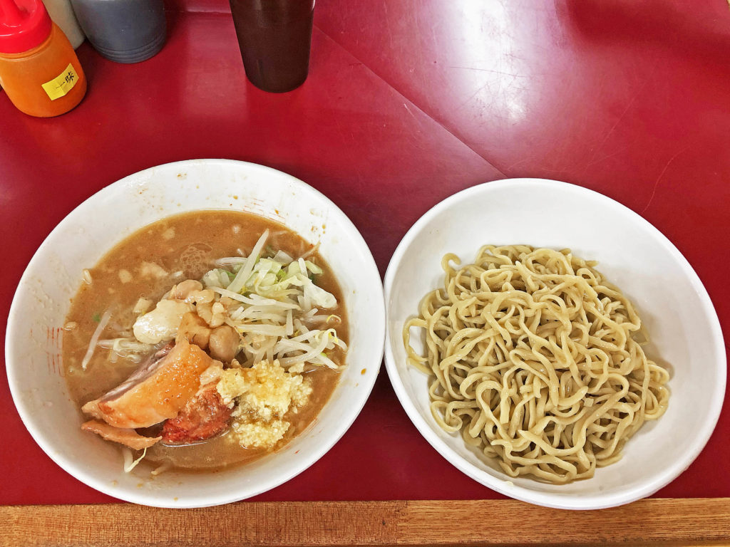 スモジの夏の新味「青じそつけ麺」が旨かった！：ラーメン二郎相模大野店