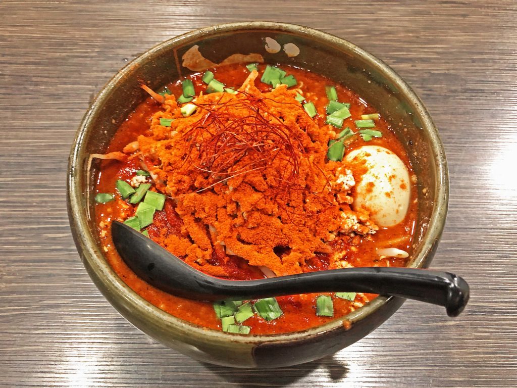 「みそオロチョンラーメン」の辛さ「ファイヤー」:町田 ど・みそ