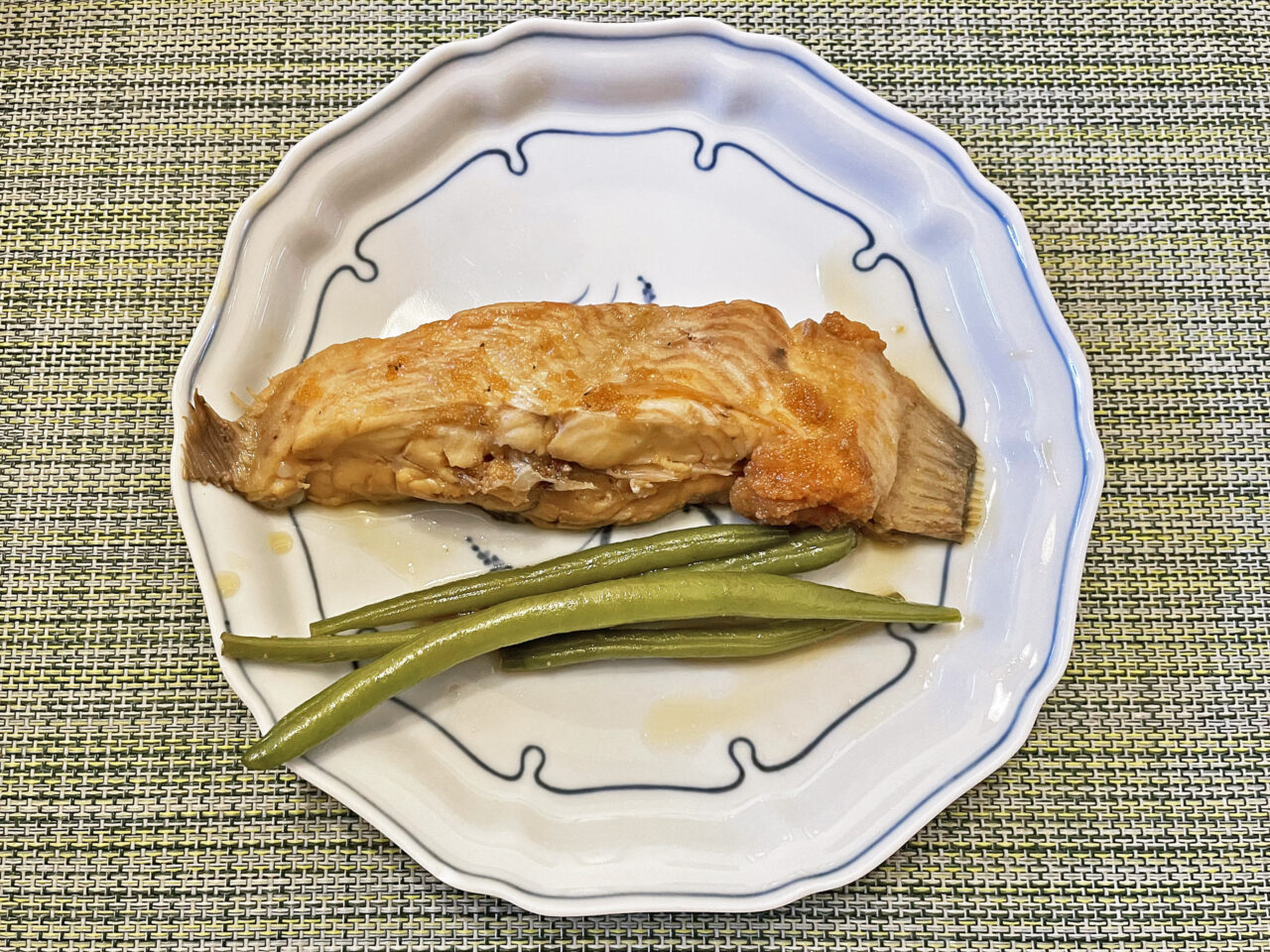 魚を食べよう フライパンで作る 子持ちカレイの煮付け Mormor日記