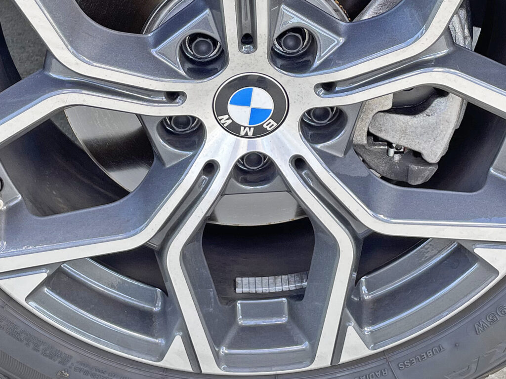 BMW X1(F48)の低ダストブレーキパッド交換：その後