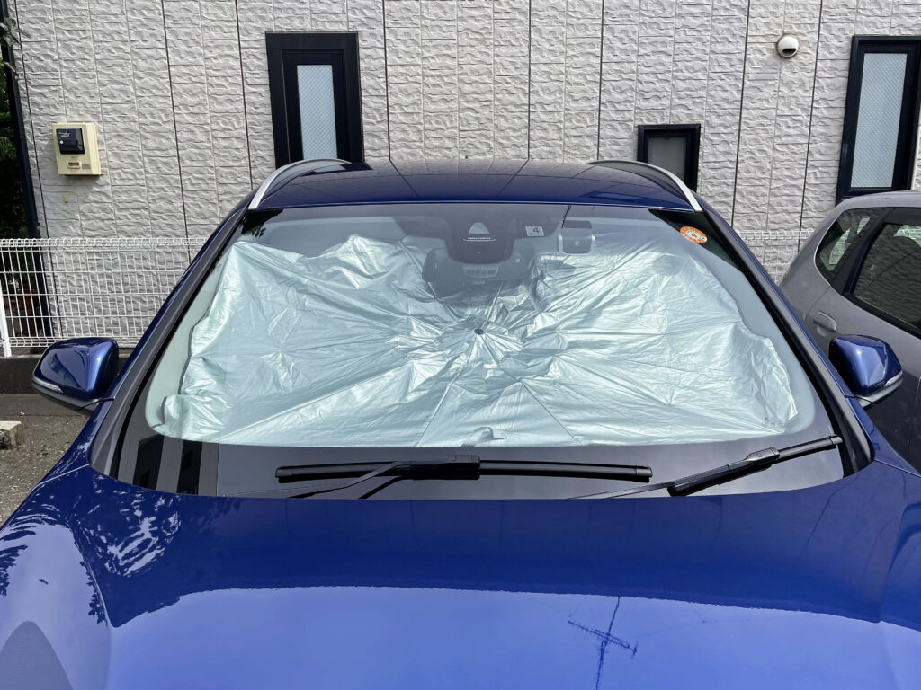 BMW X1(F48)の折り畳み式サンシェード