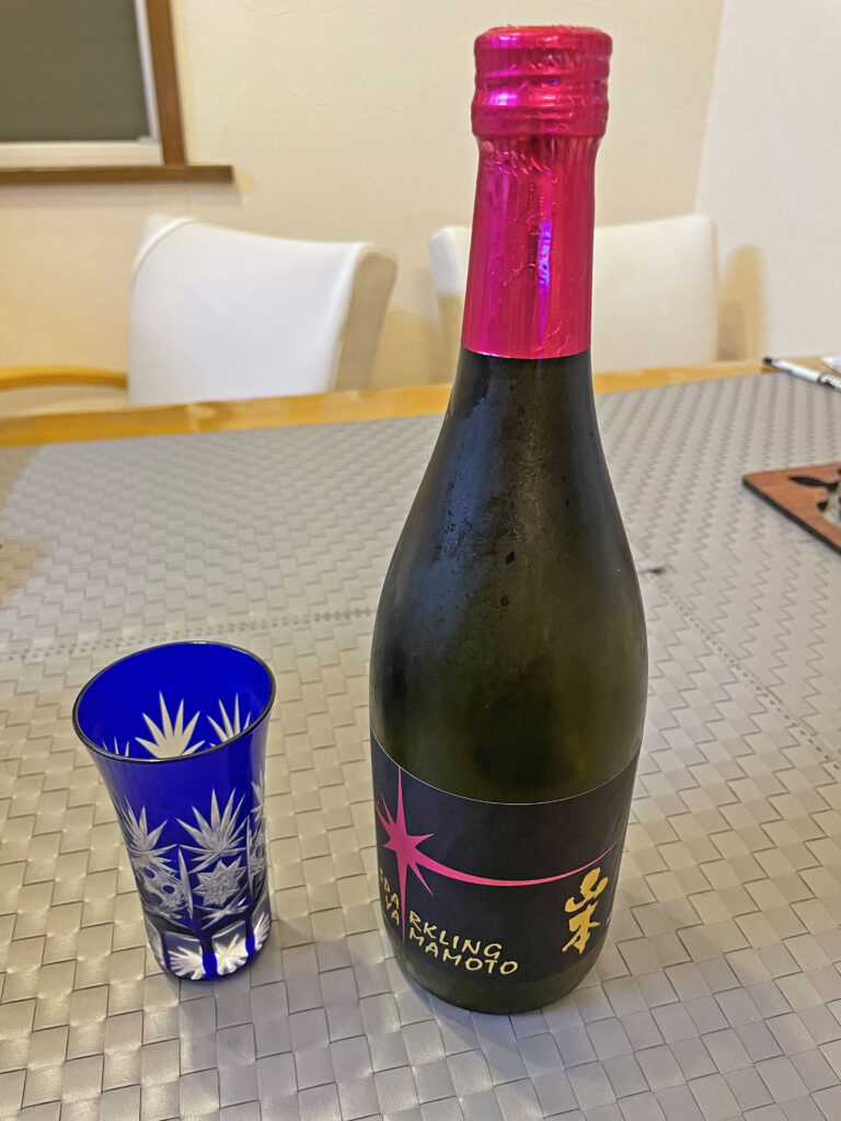 最近ハマっている日本酒の話：50.山本酒造店「スパークリング 山本」