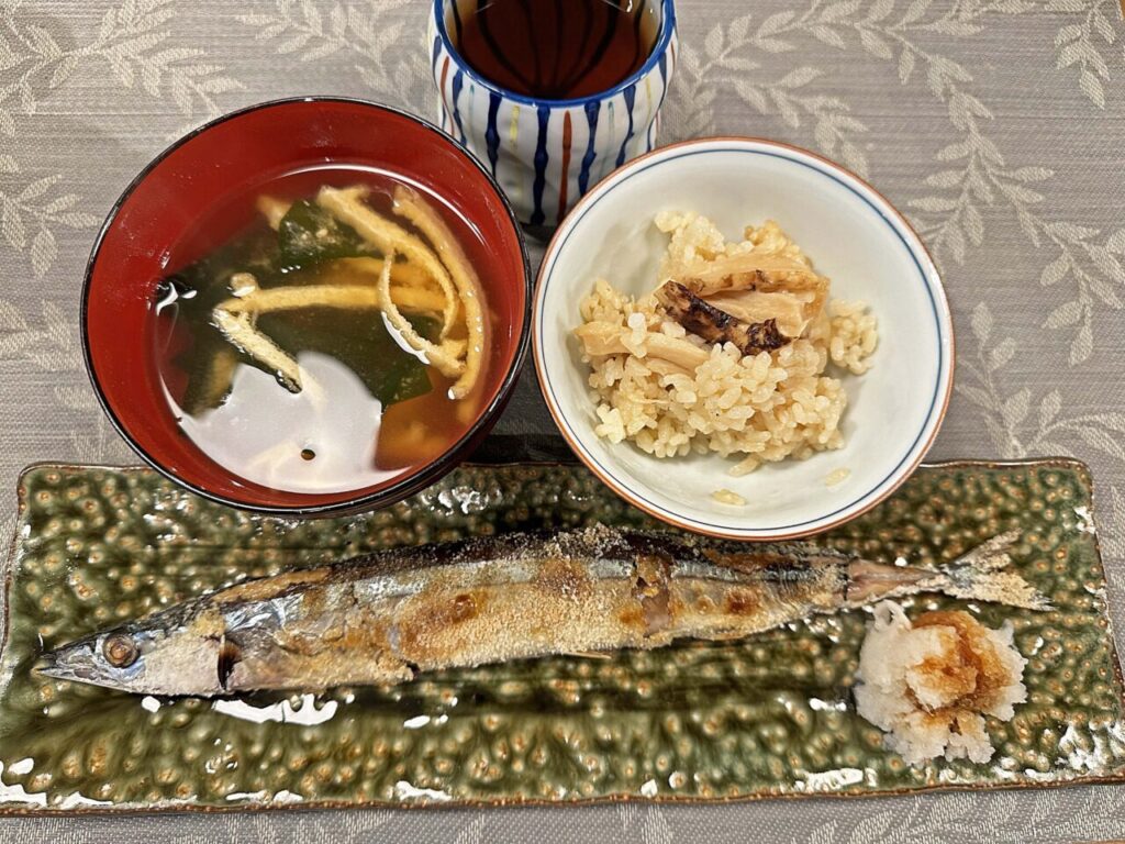秋の味覚「松茸ご飯」