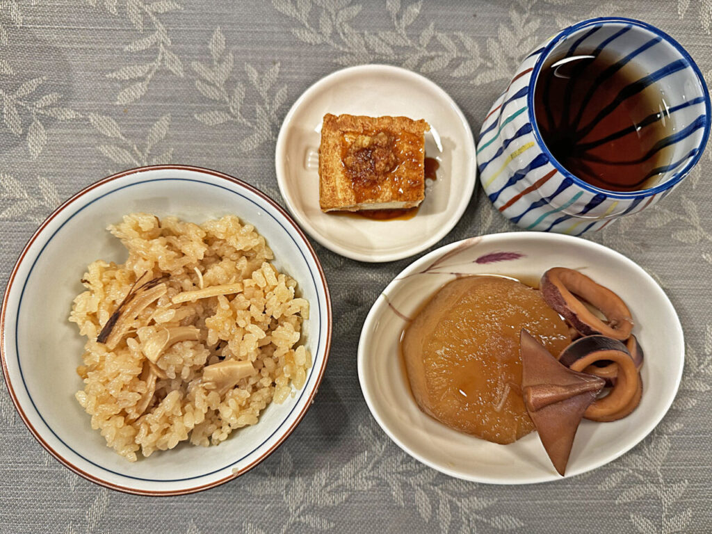 定番の煮物「大根と烏賊の煮物」