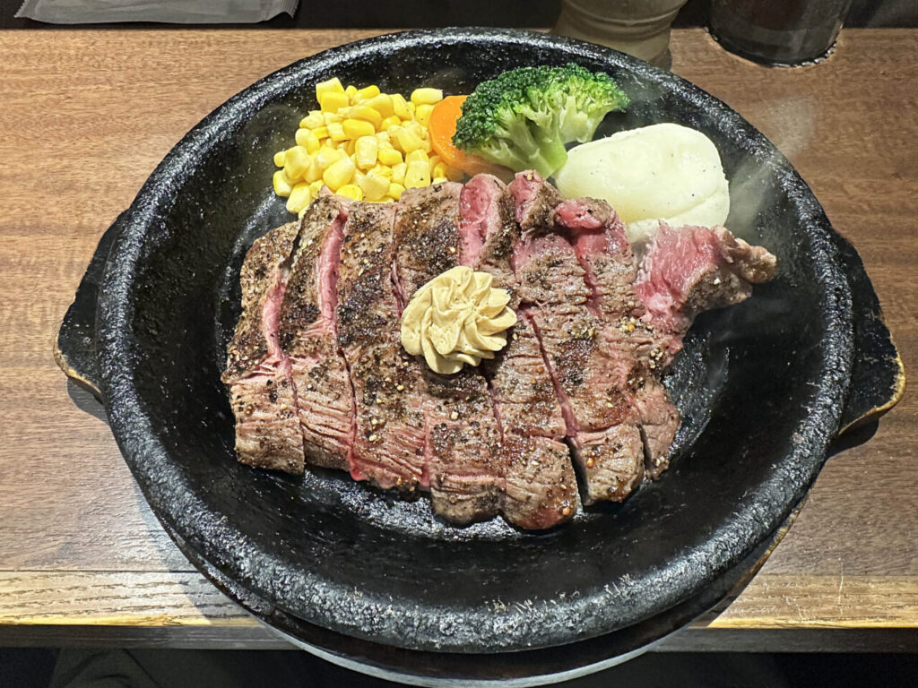 「いきなりステーキ 相模大野店」の「リブロースステーキ」