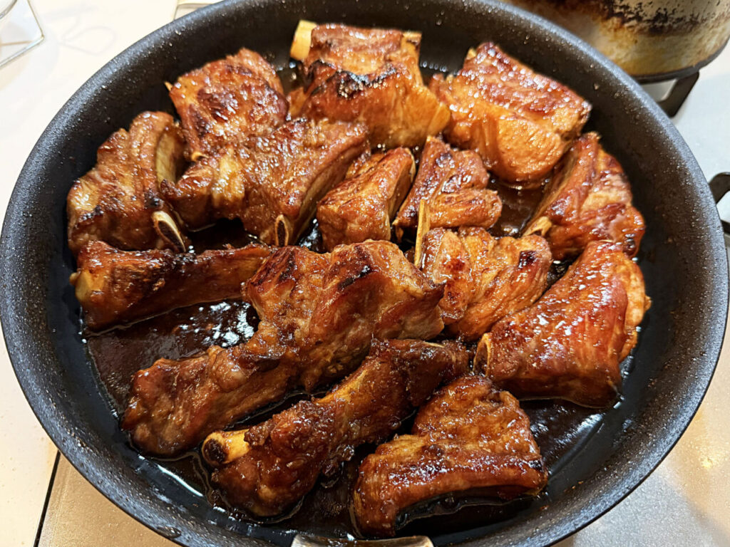 CookPadの「フライパンひとつで簡単スペアリブ」を作ってみた