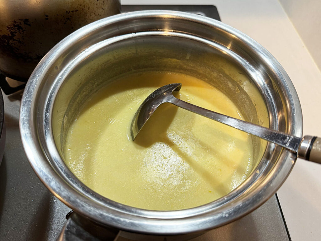 ブレンダーを買ったので、缶入りコーンでポタージュスープを作ってみた