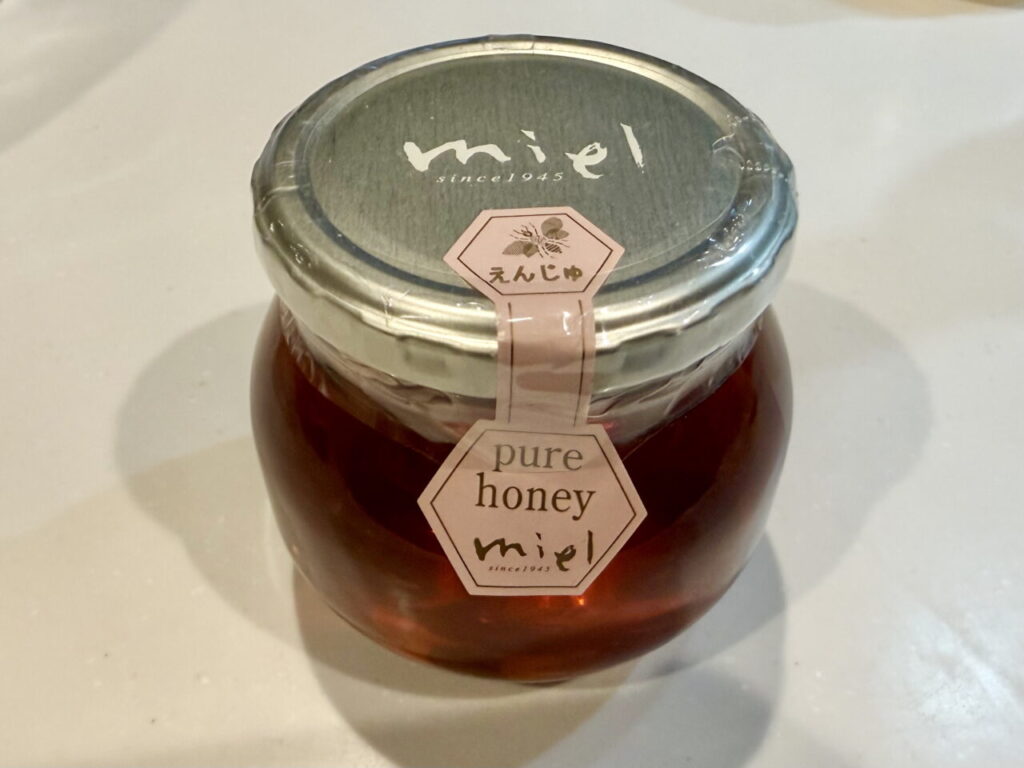 三重県津市「Pure Honey はちみつやさん miel」の「えんじゅの蜂蜜」